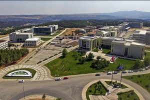 Uşak &Uuml;niversitesi'nde Kenevir Uygulama ve Araştırma Merkezi kurulacak