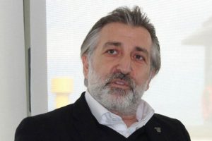 Talat Papatya: Biz uzun vadeli d&uuml;ş&uuml;n&uuml;yoruz, oyun kısmına odaklanıyoruz