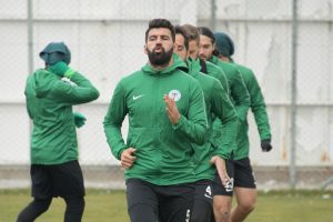 Konyaspor, Fenerbah&ccedil;e ma&ccedil;ının taktiğini &ccedil;alıştı