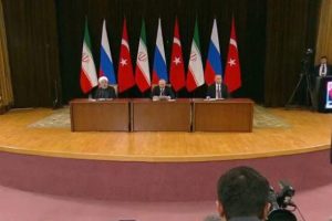 Rusya'da &uuml;&ccedil;l&uuml; zirve sonrası &ouml;nemli a&ccedil;ıklamalar