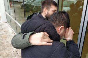 Kargo ile uyuşturucu ticaretine tutuklama