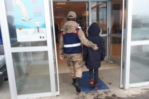 Kayıp kız bodrum katta uyurken bulundu