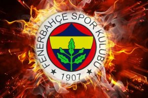 Yıldız oyuncu 3 yıllık imzayı attı!