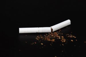 Sigara g&ouml;r&uuml;nt&uuml;lerine 12 milyonluk ceza