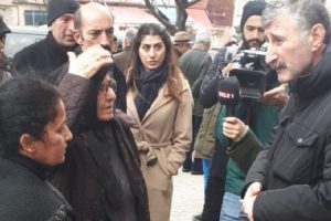 Aday Taş'tan 'Se&ccedil;ilince gelmiyorsunuz' diyen se&ccedil;mene: Gelmezsem ara