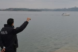 Baraj g&ouml;l&uuml;nde erkek cesedi bulundu