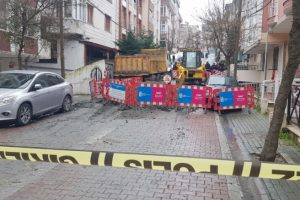 İstanbul'da altyapı &ccedil;alışmaları sırasında g&ouml;&ccedil;&uuml;k