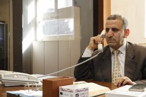 Alo Fetva Hattı'na ilgin&ccedil; soru: Elmayı soyarak mı yiyelim?
