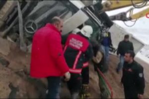 Taş ocağında feci kaza