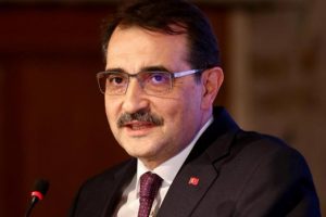 Bakan D&ouml;nmez'den hayvan &uuml;reticilerine m&uuml;jde