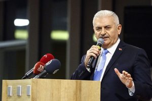 Binali Yıldırım: İstanbul'un geleceğini d&uuml;ş&uuml;nelim