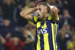 Fenerbah&ccedil;e'nin Felaketi: Islam Slimani