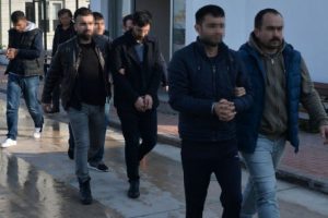 B&ouml;l&uuml;c&uuml; ter&ouml;r &ouml;rg&uuml;t&uuml;ne şafak operasyonu