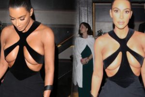 Kim Kardashian, elbisesiyle olay yarattı