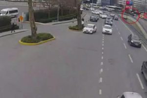 Nefes kesen kovalamaca MOBESE kamerasında