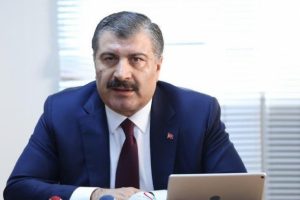 Bakan Koca'dan sağlıkta şiddetin &ouml;nlenmesiyle ilgili flaş a&ccedil;ıklama