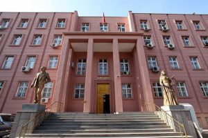 Kumpas davalarını onayan eski Yargıtay &uuml;yesine hapis