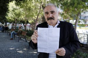 Hırsızlardan usandı, kurumlara şikayet yağdırdı