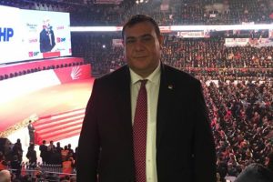 CHP &Ccedil;aycuma il&ccedil;e başkanı ve y&ouml;netimi g&ouml;revden alındı