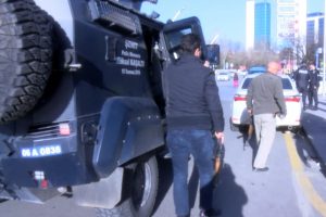 Pompalıyla havaya ateş a&ccedil;an ş&uuml;pheliye g&ouml;zaltı