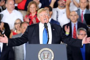 Trump'tan Venezuela ordusuna 'tehdit' gibi uyarı