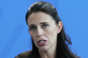 Ardern: Huawei hala 5G teknolojisinde yer alabilir