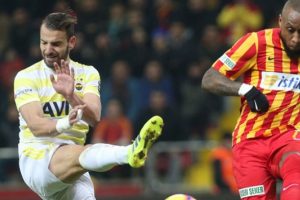 Fenerbah&ccedil;e, 5 b&uuml;y&uuml;k ligde en k&ouml;t&uuml;s&uuml;!