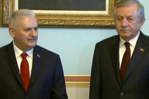 Binali Yıldırım, g&ouml;revini Celal Adan'a devretti