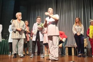 Kahraman Sivri 30'uncu sanat yılını &ouml;ğrencileriyle kutladı