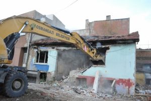 Bursa'da 2018'de  441 metruk bina yıkıldı