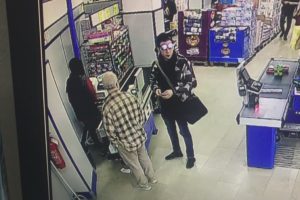 Markette hareketli dakikalar! Kıskıvrak yakalandı