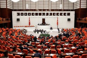 TBMM Başkanlığına 7 ayda bin 561 yasa teklifi sunuldu