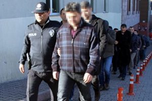 Emekli emniyet m&uuml;d&uuml;r&uuml;ne FET&Ouml;'den 7.5 yıl hapis