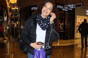 Azra Akın: Her şey gayet yolunda