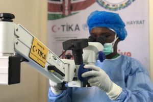 TİKA'dan Kenya'daki m&uuml;lteci kampına tıbbi yardım