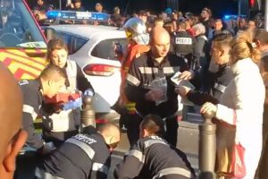 Fransa'da polis, 5 kişiyi bı&ccedil;aklayan saldırganı &ouml;ld&uuml;rd&uuml;