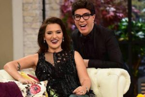 Yılmaz Morg&uuml;l'den Demet Akalın'ı kızdıracak s&ouml;zler!