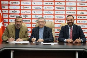 Samsunspor geleceğin yıldızlarına sahip &ccedil;ıkıyor