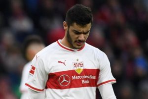 Ozan Kabak'ın y&uuml;z&uuml; g&uuml;lm&uuml;yor