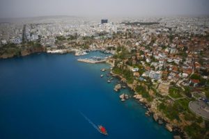 'Antalya Avrupa'nın da turizm başkenti olma yolunda'