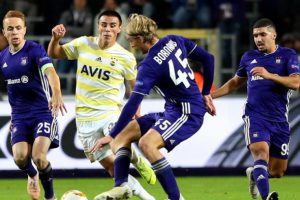 Fenerbah&ccedil;e Avrupa deplasmanlarında kayıp