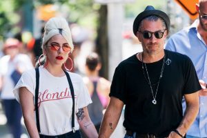Lady Gaga ve nişanlısı Christian Carino ayrıldı