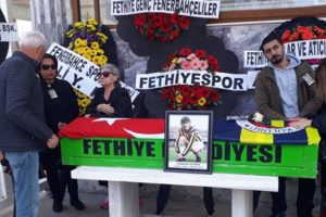 Abdullah &Ccedil;evrim son yolculuğuna uğurlandı