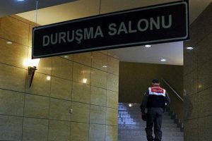 Eski polislere FET&Ouml;'den hapis cezası