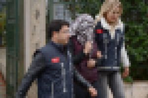 FET&Ouml;'n&uuml;n il&ccedil;e imamı ve eşi yakalandı