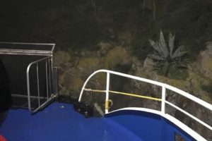 Yolcu motoru sis nedeniyle karaya oturdu