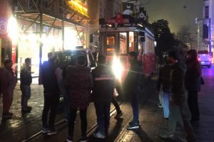 Nostaljik tramvay kaza yaptı!
