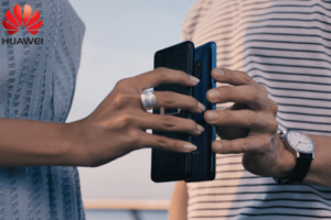 Huawei'den Galaxy S10 ailesine g&ouml;nderme!