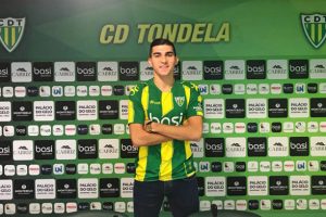 Alanyasporlu Erdin&ccedil; Mergen, Portekiz'e transfer oldu