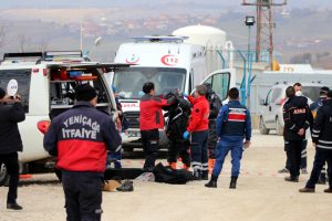 Pili&ccedil; kesimhanesinde 12 iş&ccedil;i kimyasal maddeden etkilendi